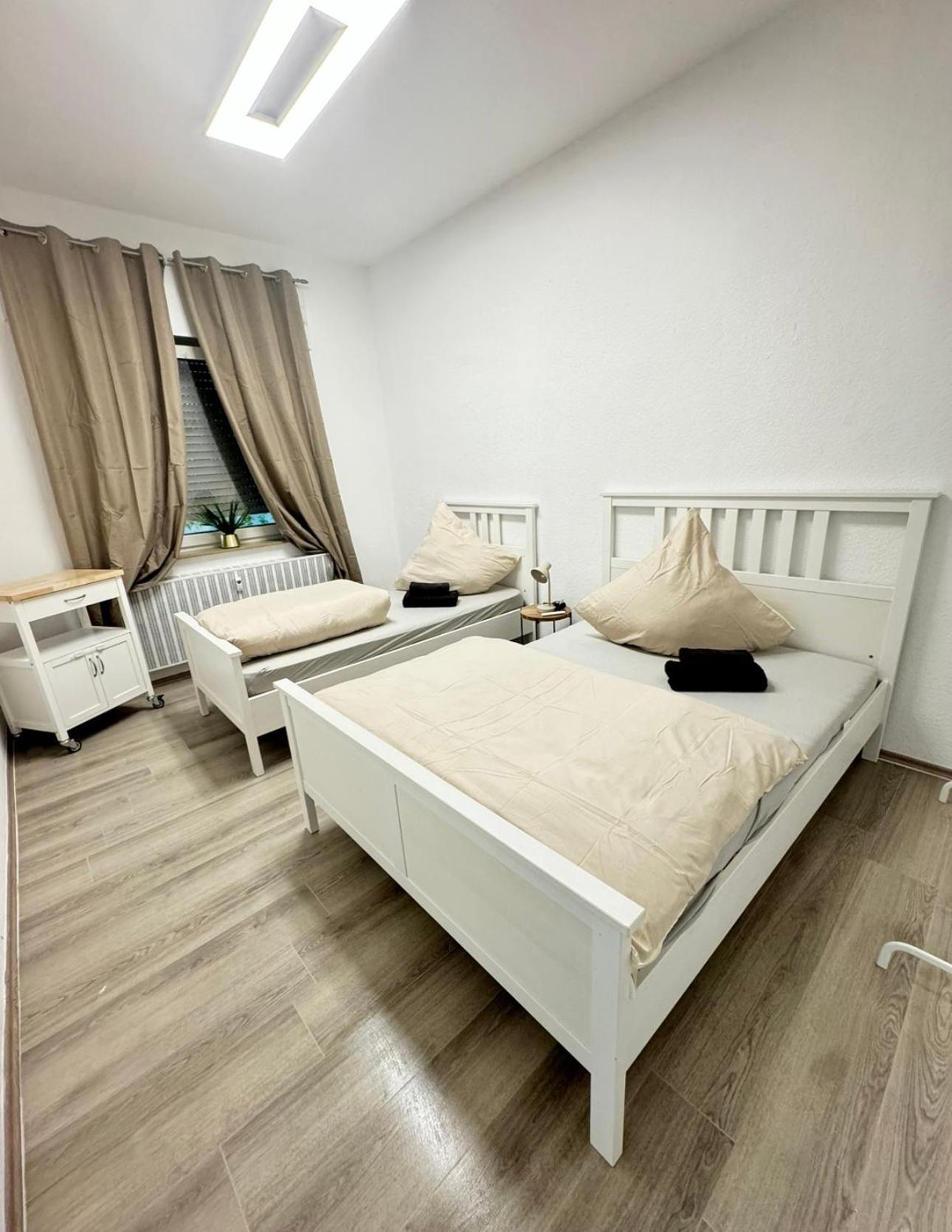 Stylish & Relaxing Modernes Apartment Mit Privatparkplatz Gelsenkirchen Dış mekan fotoğraf